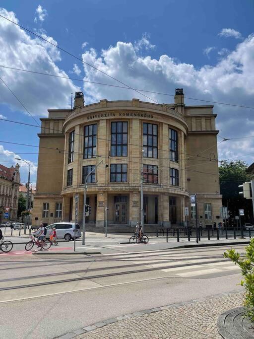 Good Old Times Apartment Bratislava Eksteriør billede